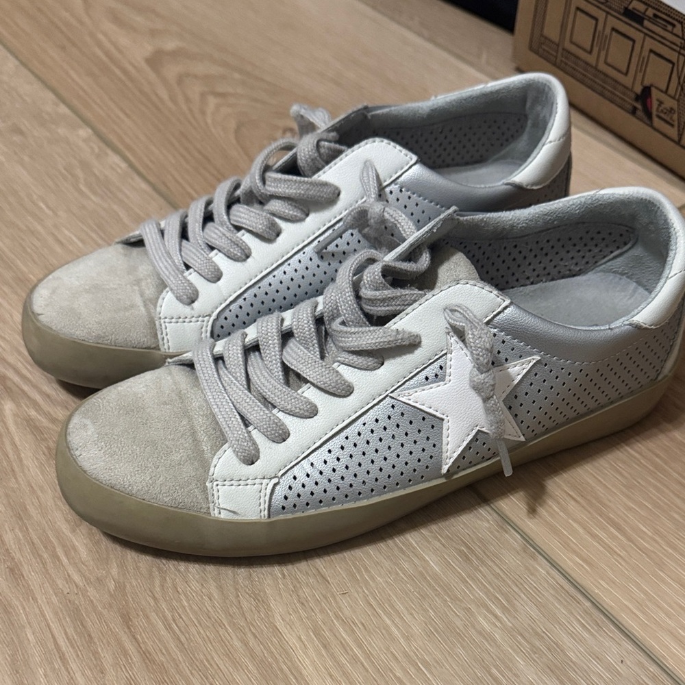 ShuShop Gray and White Sneakers